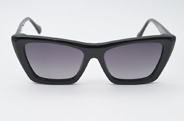Sossa “Shadow Frame” – Elegante Sonnenbrille in Schwarz