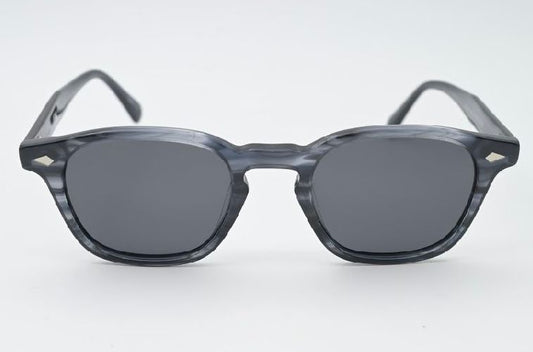 Sossa “Colore V” – Sonnenbrille in fünf Charakterfarben