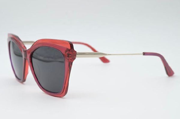 Sossa “Ruby Grace” – Sonnenbrille in leuchtendem Transparentrot